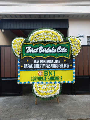 Papan Bunga Duka di Sungai Kasai