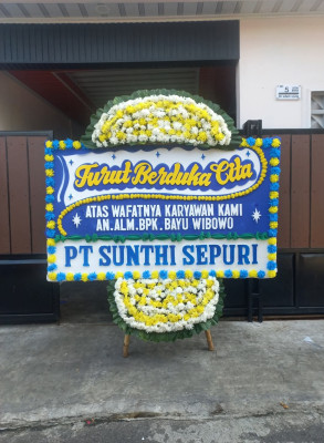 Papan Bunga Duka di Sungai Kasai